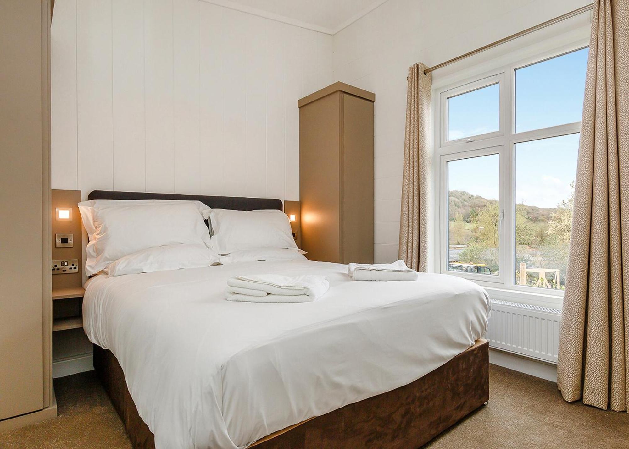 Cheddar Woods Resort And Spa Buitenkant foto
